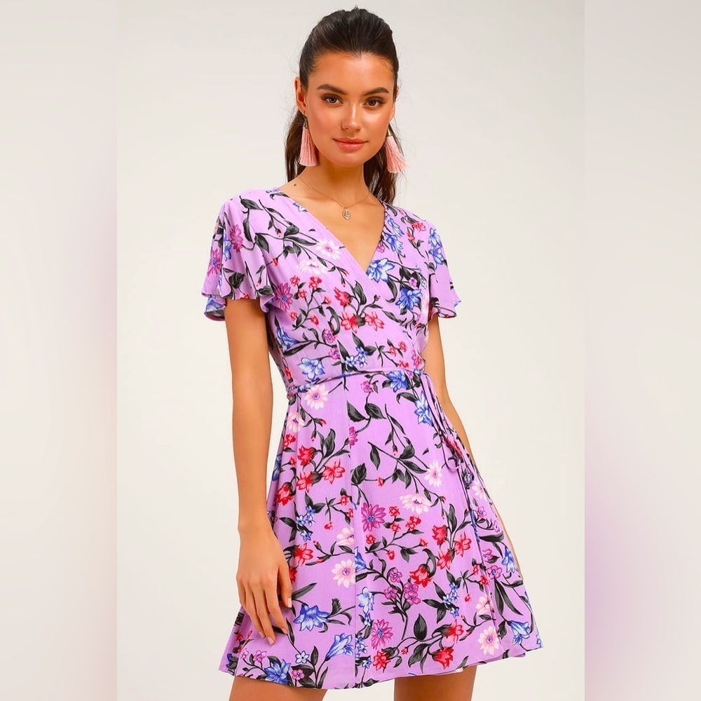 Lulus Harbor Point Lavender Floral Print Flutter Sleeve Wrap Dress XS